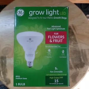 GE Grow Light LED Flores y Frutas BR30 9-Vatios 15 PPF Base Media 800Lm CRI 60 - Imagen 1 de 4