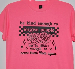 Camiseta Be Kind, Gildan, algodón pesado, transferencia DTF, talla pequeña-tee3 - Imagen 1 de 3