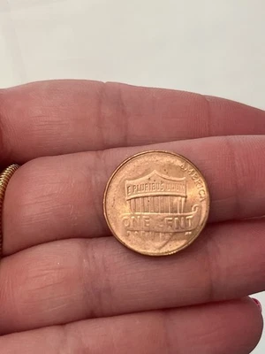 2022 Lincoln Shield Cent Penny Error Missing Lettering On Reverse! - Image 1 of 4