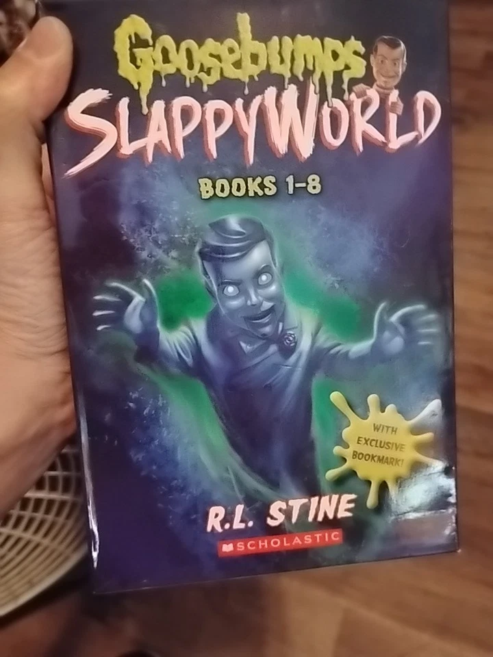 Goosebumps SlappyWorld Box Set 1-8 & Bookmark by R. L. Stine 2017   - Image 1 of 4