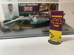 Pitboard 1:43/1:18 LEWIS HAMILTON WORLD CHAMPION (2018) - Imagen 1 de 7