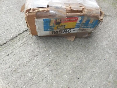 Nuevo de Lote Antiguo Silenciador Delantero Merit LH Chrysler Imperial Dual Xcept Conv&4 Puertas HT Foto 1 de 4