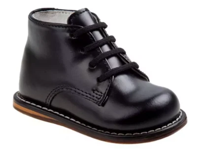 Andadores Josmo Walker de cuero negro con cordones inferiores duros Foto 1 de 3