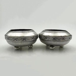 PAIR ANTIQUE SALT CELLARS SILVER PLATED 19TH CENTURY WILLIAM HUTTON & SONS - Picture 1 of 5