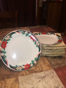 Tienshan China Deck the Halls Weihnachten 7,5" Salat Dessert - Teller 8er Set - Bild 1 von 2