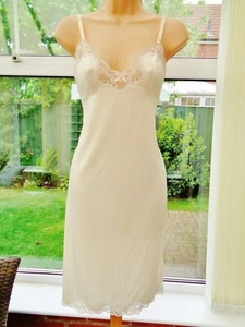 S47A CHARNOS WHITE HEAVY NYLON SATIN LACE FULL SLIP CHEMISE NIGHTIE 14 36" BNWT - Picture 1 of 9
