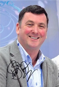 Brian ORSER - CAN - Eiskunstlauf - Figure Skating - Foto sig. (2) 2.OS 1988 - Picture 1 of 1