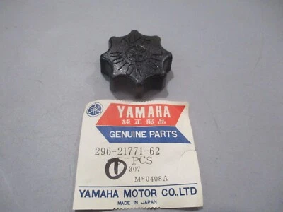 NOS Yamaha OEM Oil Body Cap 76-78 LB80 78-79 LB50 72 U7E 296-21771-62 - Image 1 of 3