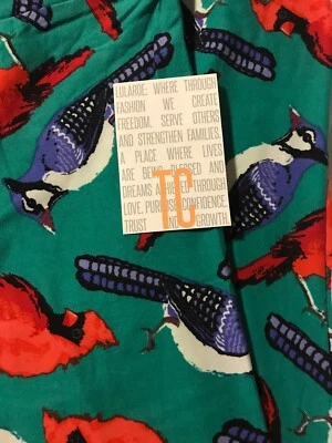Lularoe TC Tall Curvy Green Blue Red White Large Robin Bird New Leggings Unicorn - Image 1 of 4