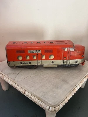 Tren locomotora diésel vintage Marx Southern Pacific litografía de hojalata #6000 naranja Foto 1 de 4