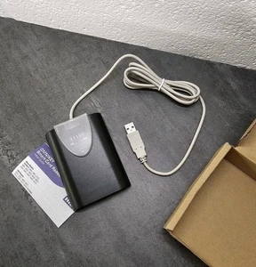 HID Omnikey 5427 G2 - USB Dual Frequency Smart Card Reader - New - Afbeelding 1 van 4