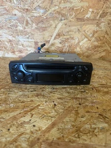 C5* Mercedes Benz W203 BJ05 Autoradio CD Reader A 2038201786 Audio 10 BE6021 - Bild 1 von 7