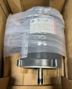 DAYTON 36VF56 General Purpose Motor 230/460V AC 3 Phase 1/3 HP - Picture 1 of 4