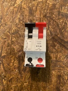 EATON 100 AMP DOUBLE POLE MAIN SWITCH DISCONNECTOR AC22B ASN100R - Picture 1 of 3