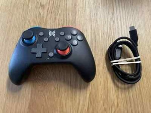 Mobile Gaming Corps Switchplate Controller Wireless per Nintendo Switch - Foto 1 di 2