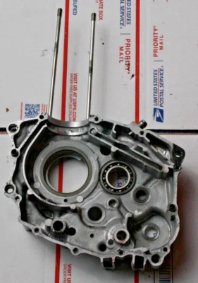 Honda CT125 1977 OEM caja de motor Vin # CT125E-1013434 Foto 1 de 2