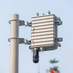 5Ghz Waterproof Alloy shell High Power Outdoor WiFi AP Repeater CPE PoE 2*N Type - Picture 1 of 10