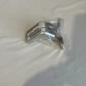 Genuine Nissan Hinge 80400-JN00A New OEM Sealed - Picture 1 of 5