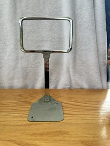 CORNICI INSEGNA VINTAGE 10" METALLO STAND UP NEGOZIO, UN TESORO INFISSI, BRONSON MICHIGAN - Foto 1 di 1