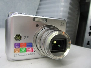 General Electric Digital Camera GE A1250 12.2MP. Working. Superb Condition - Picture 1 of 4