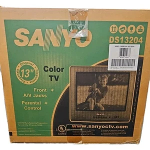Sanyo 13" CRT TV w ORIGINAL REMOTE & BOX Front A/V Inputs Retro Gaming Nice! - Picture 1 of 9