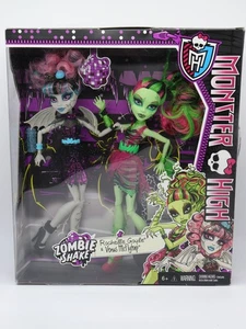 Monster High Zombie Shake Rochelle Goyle & Venus McFlytrap NIB lite box damage - Picture 1 of 18