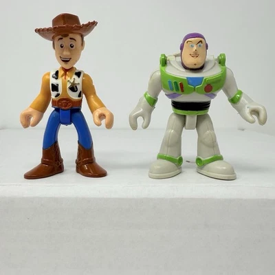Lote de figuras de acción Imaginext de juguete de Disney Pixar Woody Buzz Fisher Price Foto 1 de 4