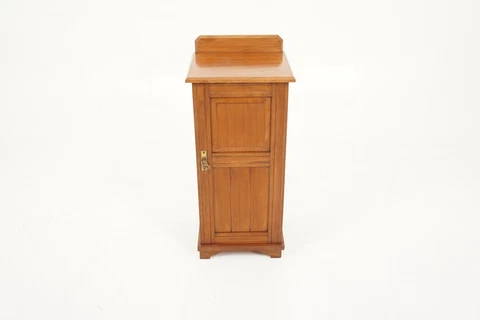 Ant. Victorian Walnut Nightstand, Bedside Lamp Table, Scotland 1880, H710 Cover