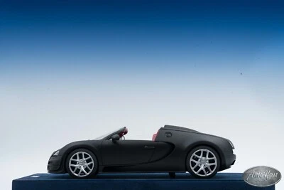 1/18 MR Colección Bugatti Vitesse Negro Mate 🤝TAMBIÉN ABIERTO PARA INTERCAMBIOS🤝 Foto 1 de 4