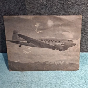 c1940er Postkarte Western Airlines Douglas DC-3 Flugzeug Vintage 6,5" x 8,5" schwarzweiß - Bild 1 von 11