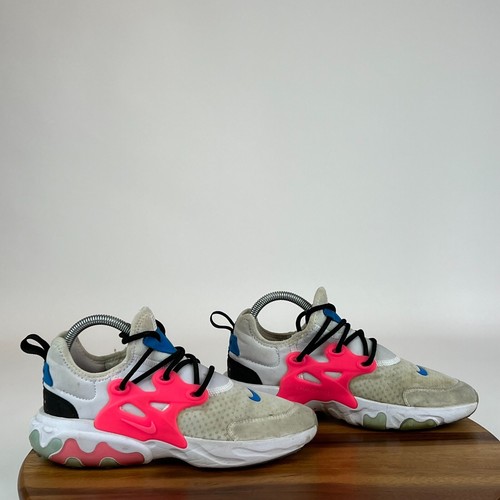 Scarpe da corsa sportive da bambino grandi Nike Presto React bianche sneakers taglia 5 Y ottime condizioni