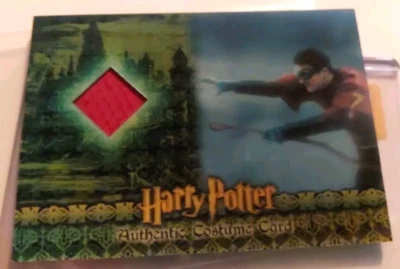 2007 World of Harry Potter 3D Costume Card C9 worn Daniel Radcliffe Low# 024/250 - Image 1 of 3