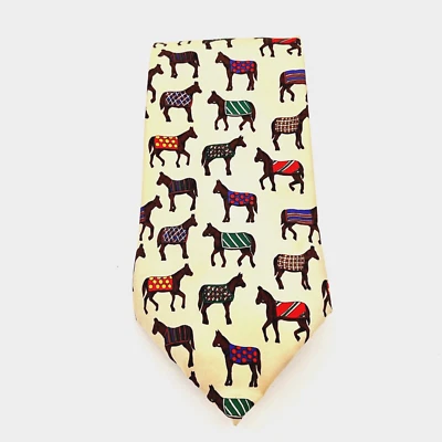 EUC Alynn Neckwear Men's 'Horse Blankets' Necktie 3.5" X 57" - Image 1 of 2