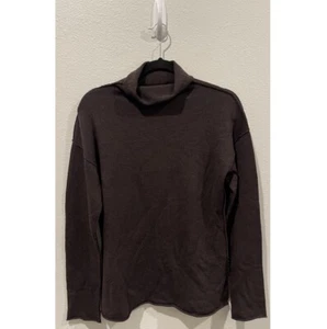 BANANA REPUBLIC Extra Fine Italian Merino Sweater Size L - Picture 1 of 3