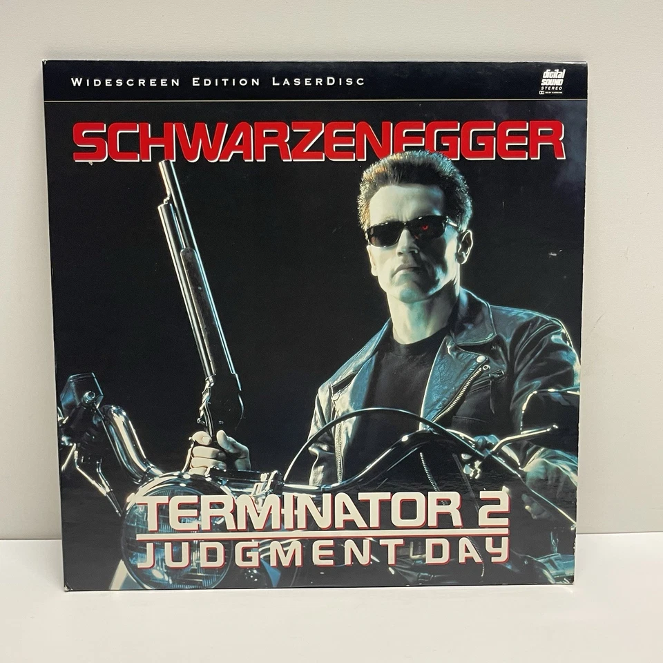Terminator 2 Judgment Day LaserDisc James Cameron Arnold Schwarzenegger TESTED! - Image 1 of 4