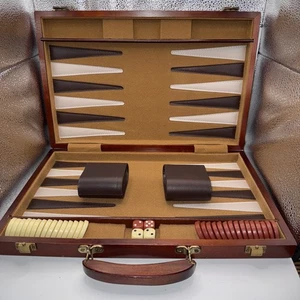 Vtg Unbranded Backgammon Game Wood Travel Case Brass Hardware Complete 15”L - Picture 1 of 14
