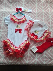 Girls Frilly 6-9 Months Vest,headband Socks Bib 1st Xmas Set - Picture 1 of 5