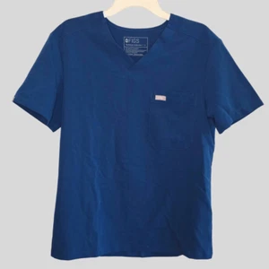 FIGS Leon Three-Pocket Scrub Top Men's Small Blue V-Neck FIONx Anti-Wrinkle Soft - Picture 1 of 14