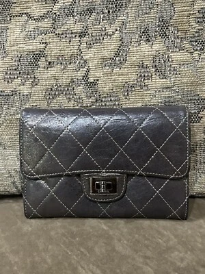 CHANEL Matelasse/2.55 Dark Gray Leather Wallet - Medium size - Image 1 of 4