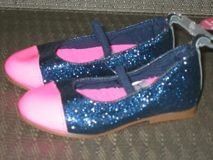 Gr. 5 Neu ohne Karton Carters Mary Janes Schuhe Kleinkind Mädchen dunkelblau Glitzer mit rosa Gummistreifen - Bild 1 von 4