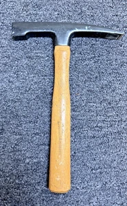Antique Collins Legitimus Brick Hammer, Genuine Collins Hickory Handle - Imagen 1 de 5