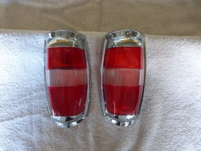 Conjuntos de luces traseras (par) marcas Hella y K12360 NOS Mercedes Benz 190SL Foto 1 de 4