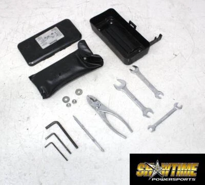 06-11 KAWASAKI NINJA ZX14 STOCK TOOLS OEM TOOL BAG KIT SET Foto 1 de 4