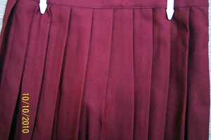 GENUINE SCHOOL UNIFORM GIRL PLEATED SKIRT BURGANDY NEW - Picture 1 of 4