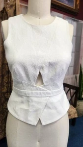 Elegant Top - Picture 1 of 5