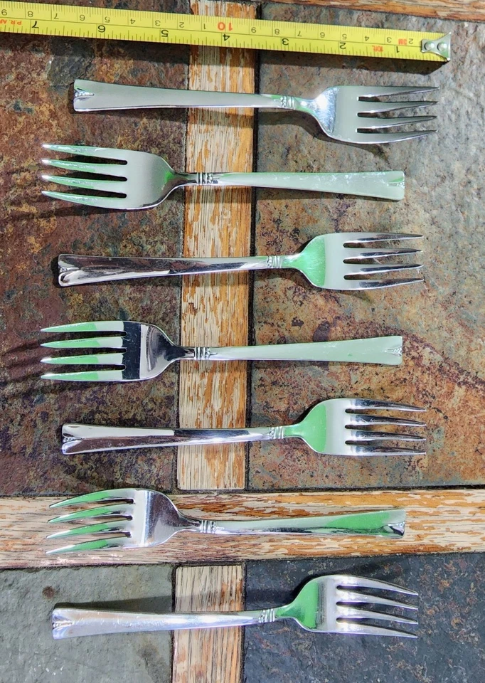 👌批量 7 WM ROGERS 美国复古灰色PSHOLM 不锈钢沙拉 🥗🍅 😋 FORKS  — 第 1/4 张图片