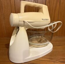Mid Century West Blend Stand Mixer in working condition
