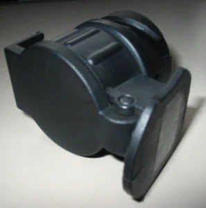 LAS Kurz Adapter mini 7- auf 13-polig Top mit Schutzdeckel für Anhänger AHK PKW - Bild 1 von 4