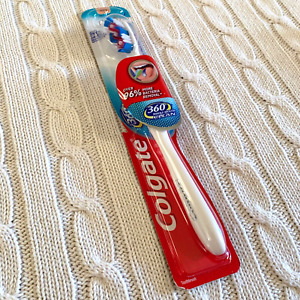 Colgate 360 Whole Mouth Clean Toothbrush Soft Full Head Dark Pink Handle