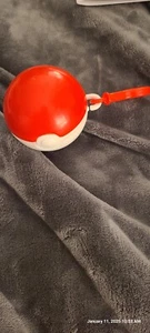 1999 Pokemon Pikachu Burger King Pokemon Ball geöffnet für Bilder (Plastik in Takt) - Bild 1 von 9